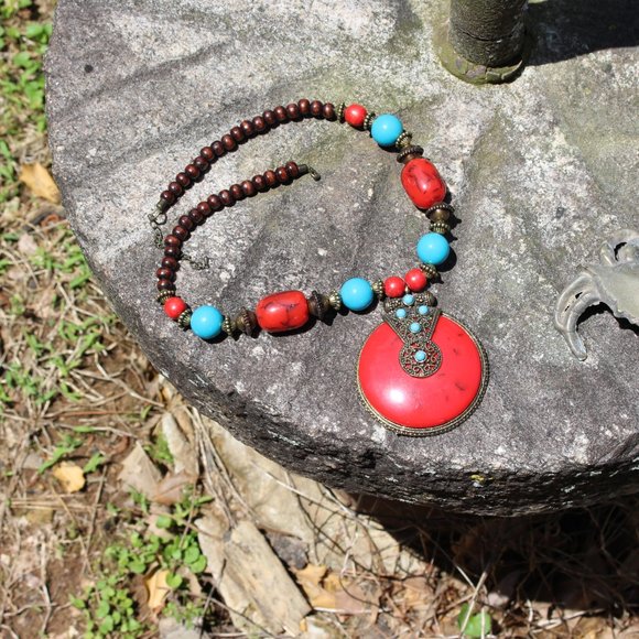 Big Red Tribal Cultural Statement Necklace - Picture 3 of 15